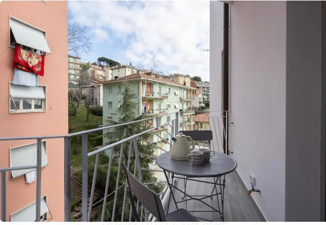 Annita'S Rooms La Spezia Italy