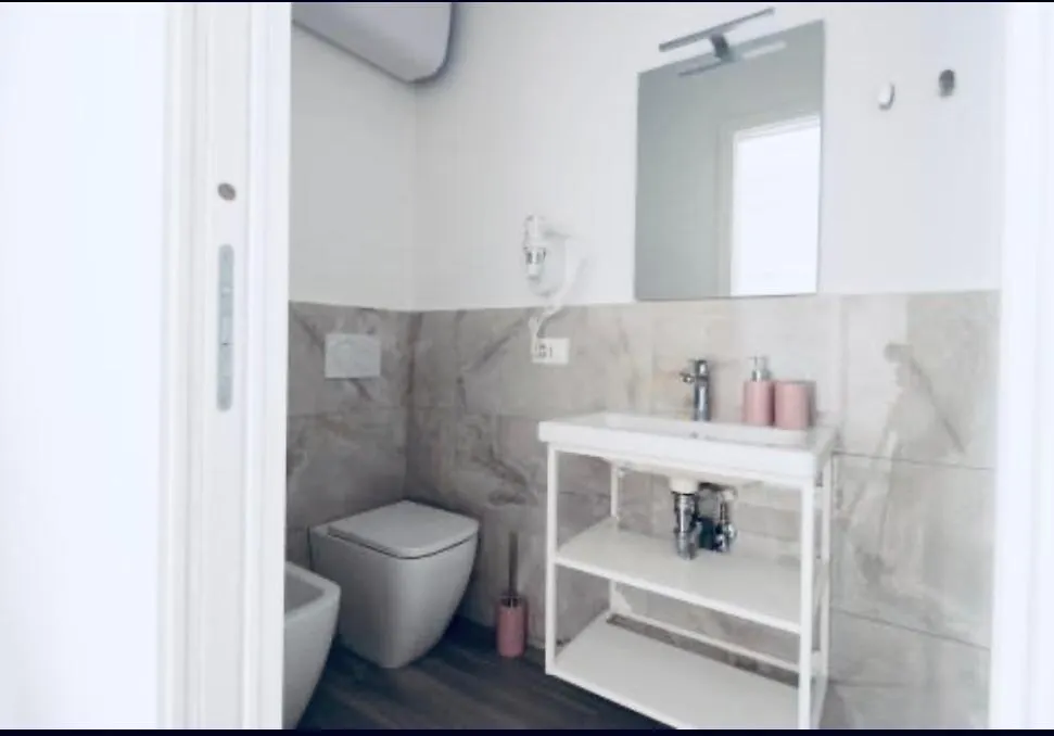Annita'S Rooms La Spezia