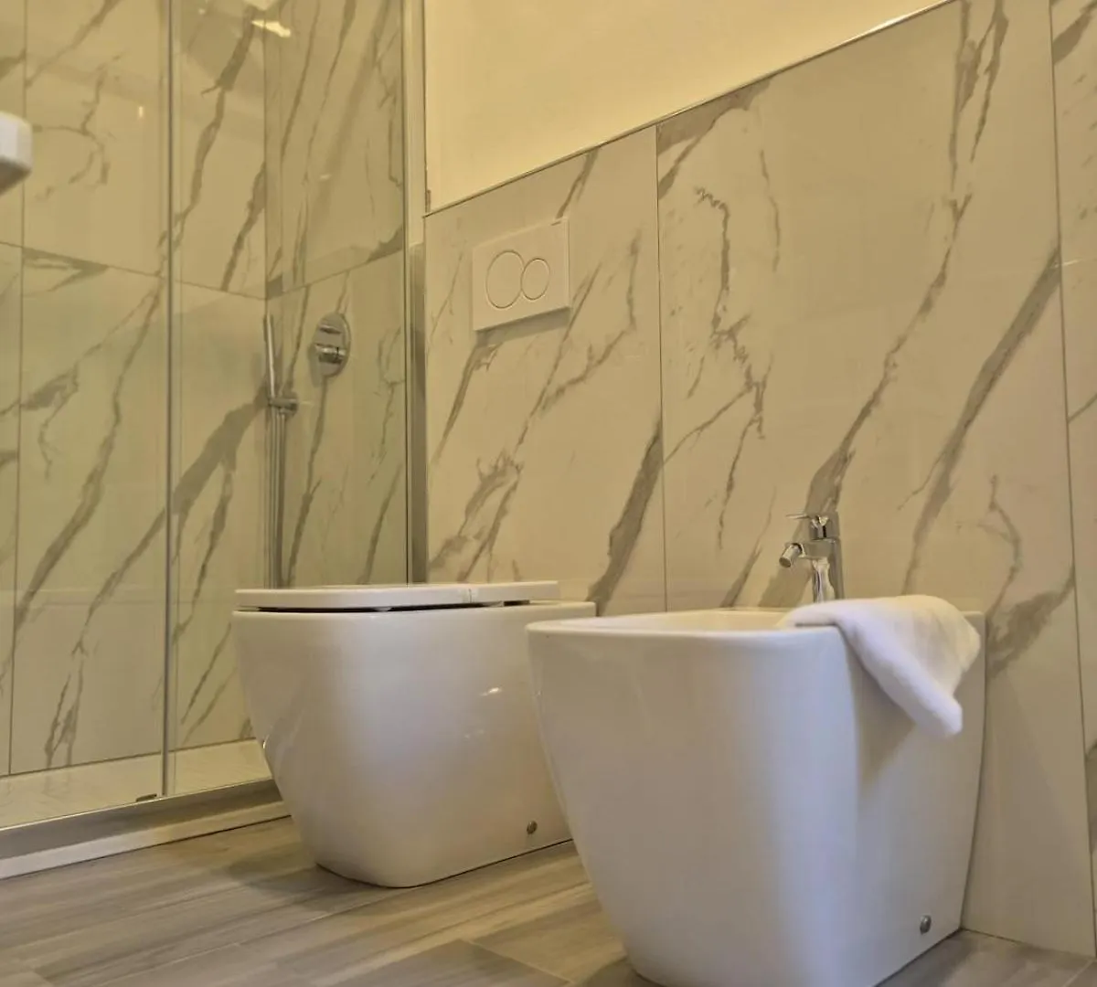 Annita'S Rooms La Spezia Italy